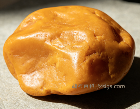 信江黄蜡石收藏