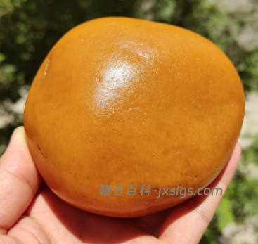 黄蜡石打灯透光效果
