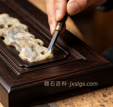 底座价格