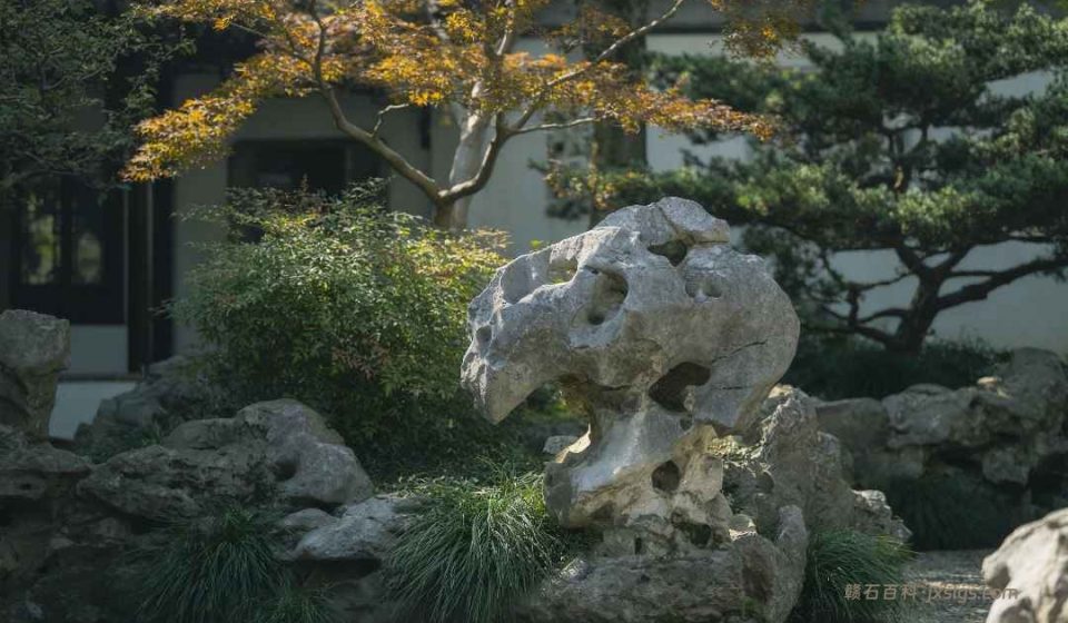 九江做假山鱼池用什么石头？庐山石和黑山石是本地优势