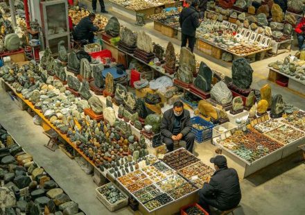 奇石行情变了：买家变精，卖家惜售，普通玩家该怎么办？