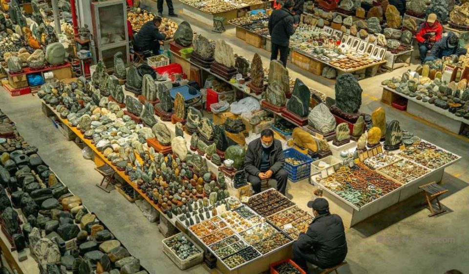 奇石行情变了：买家变精，卖家惜售，普通玩家该怎么办？