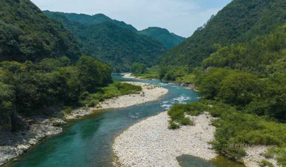 去靖安潦河寻石，县城段、宝峰镇、高湖镇分别怎么去？