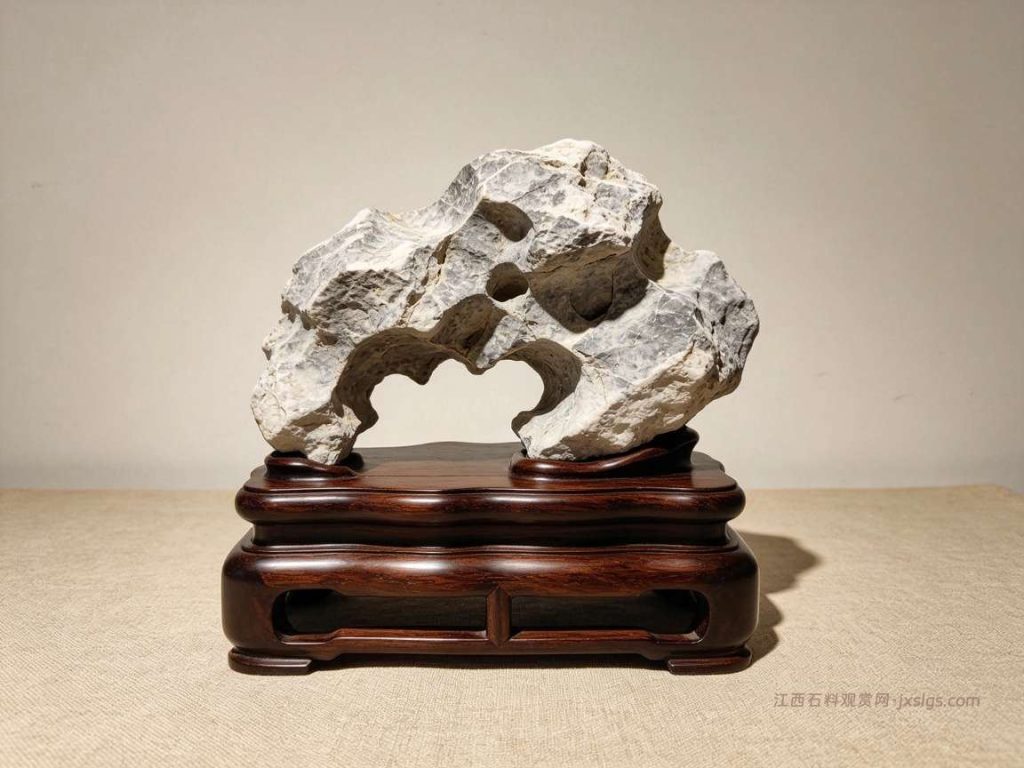 奇石底座怎么选