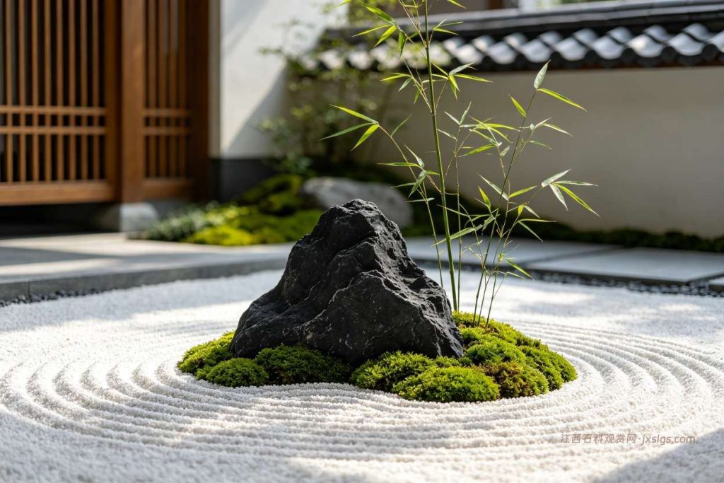 宜春黑山石堆场