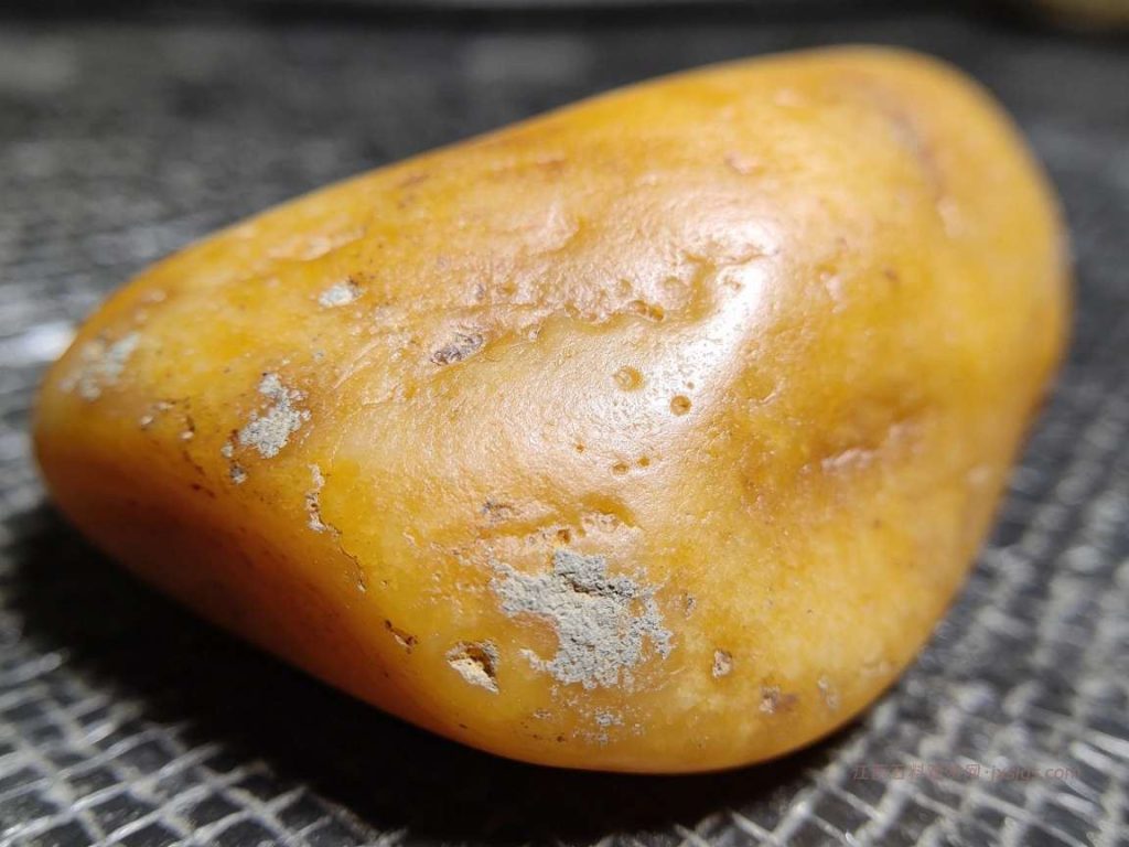 黄蜡石辨别